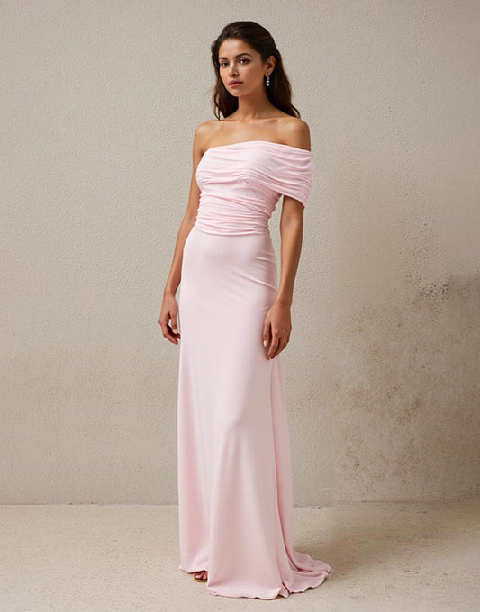 Robe de soirée longue fourreau froncé rose clair à une épaule