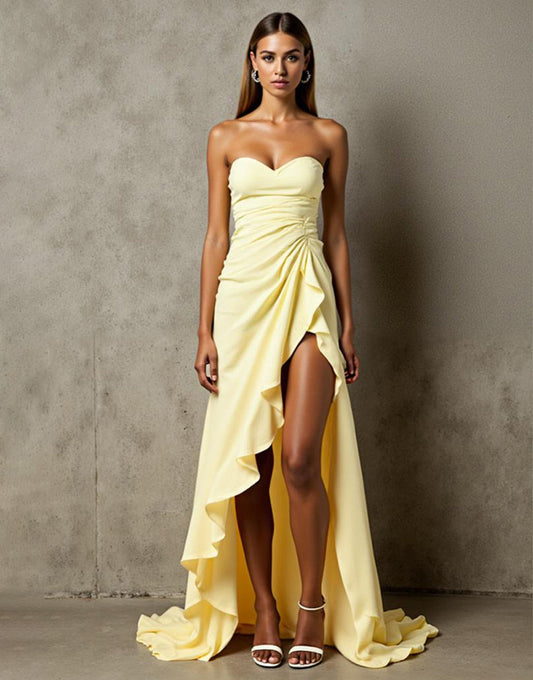Robe de soirée sans bretelles en mousseline de soie jonquille