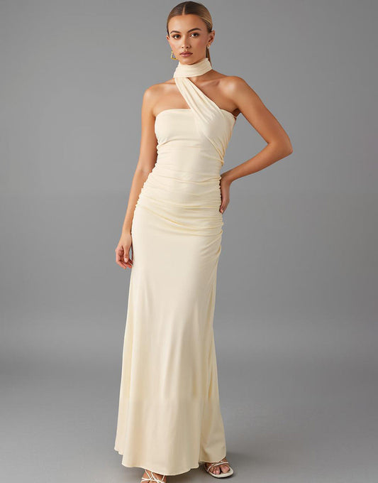 Robe de soirée dos nu fourreau ivoire