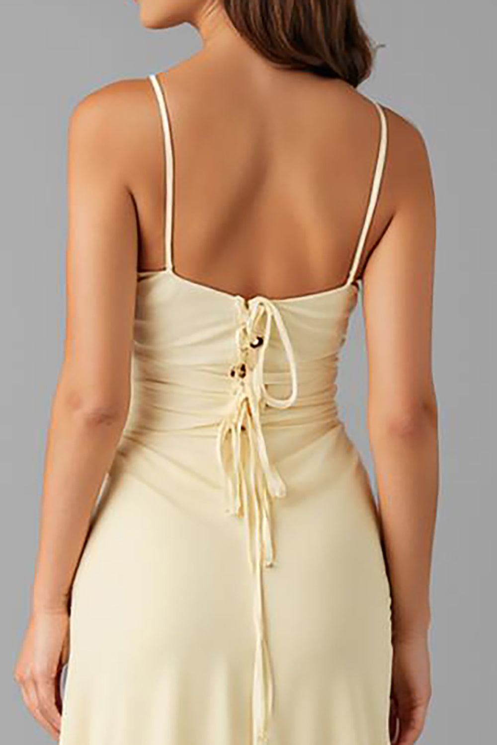 Robe de soirée longue simple fourreau ivoire