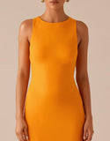 Robe longue de soirée jaune à col rond et sans manches