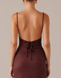 Robe formelle fourreau à bretelles spaghetti prune