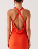 Robe formelle fourreau orange dos nu