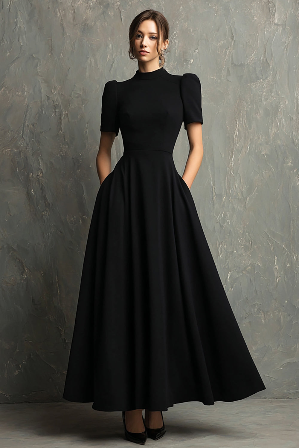 Robe longue formelle noire trapèze à col haut