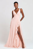 Robe longue rose à volants à col en V avec fente