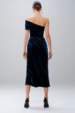 Robe semi-formelle en velours bleu marine à une épaule avec fente