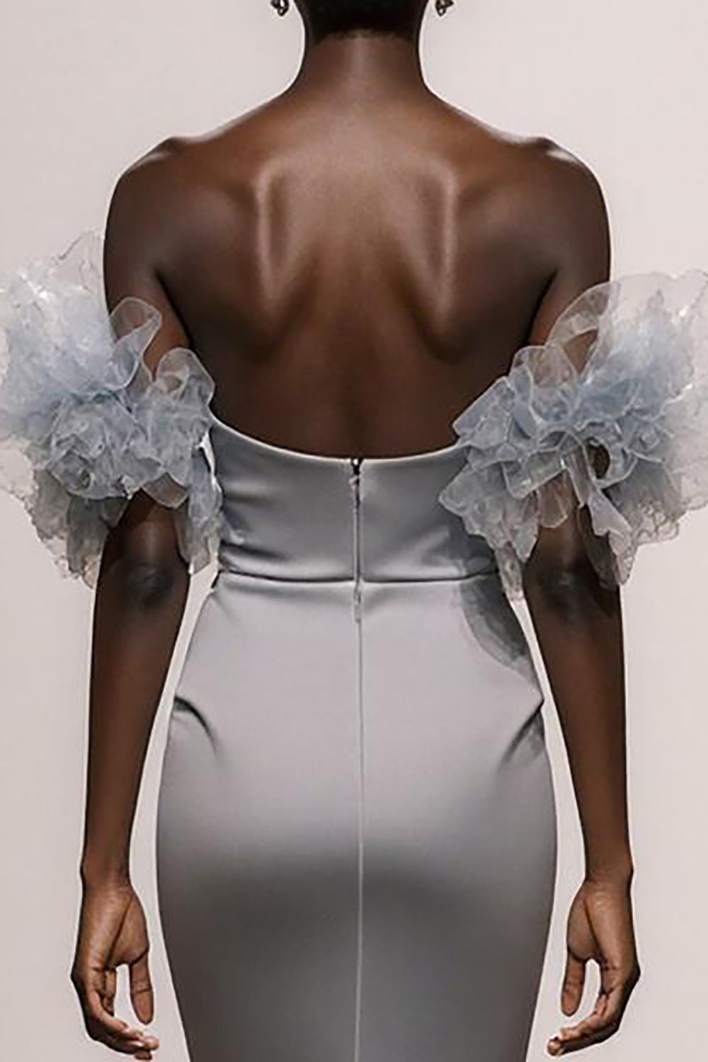 Robe de gala sirène argentée à épaules dénudées avec paillettes