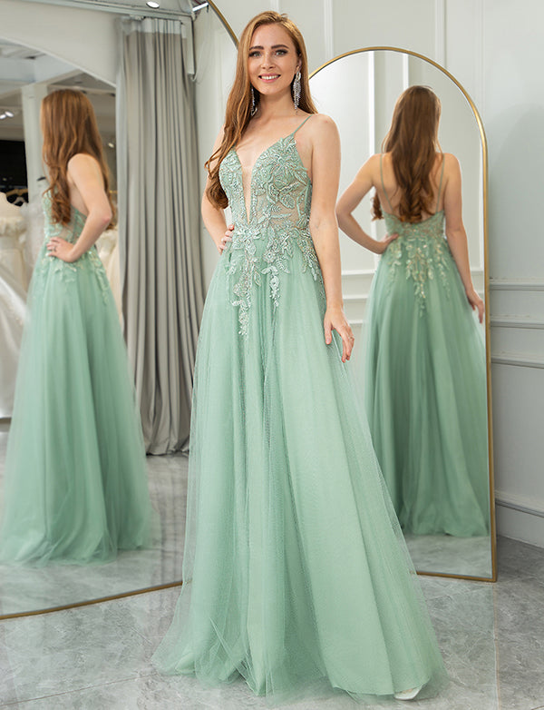 Robe longue de soirée en tulle avec appliques