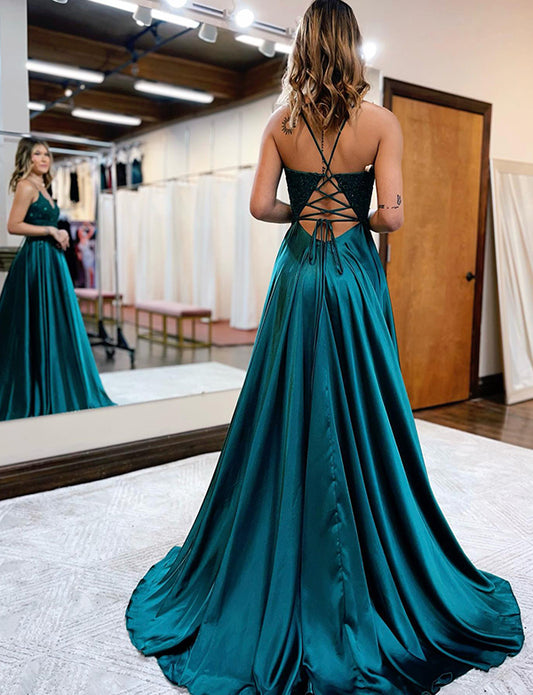 Robe de bal de fin d'année A-line à bretelles spaghetti et dos corseté avec fente