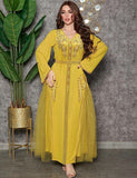 Robe caftan perlée de diamants