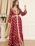 Robe estampillée et brodée