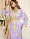 Robe estampillée et brodée