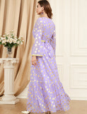 Robe estampillée et brodée