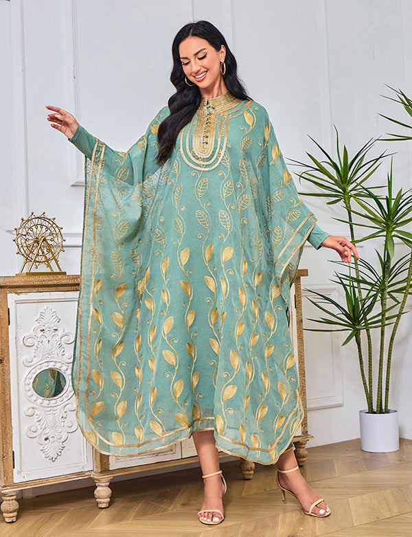 Robe à ruban d'or brodé