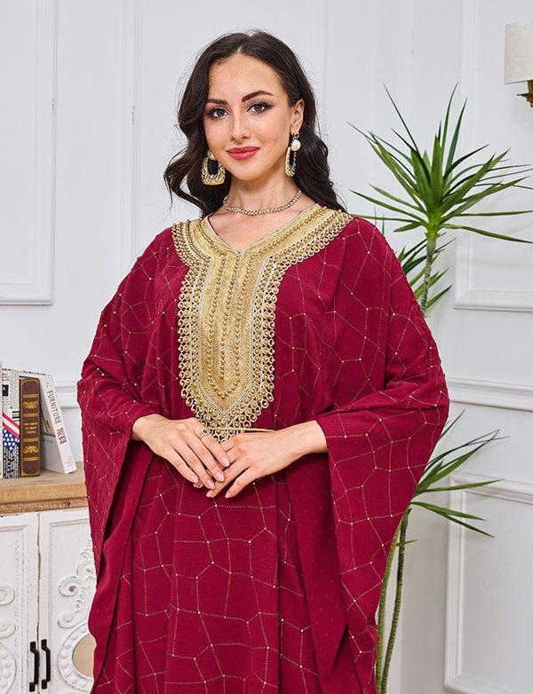 Robe brodée d'or