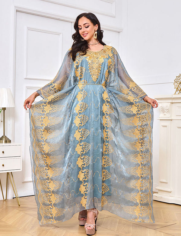 Robe de chambre brodée de perles