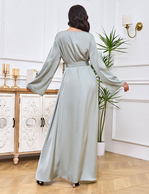 Robe aérienne perlée