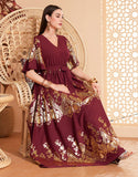 Robe caftan marocaine rouge foncé à manches chauve-souris