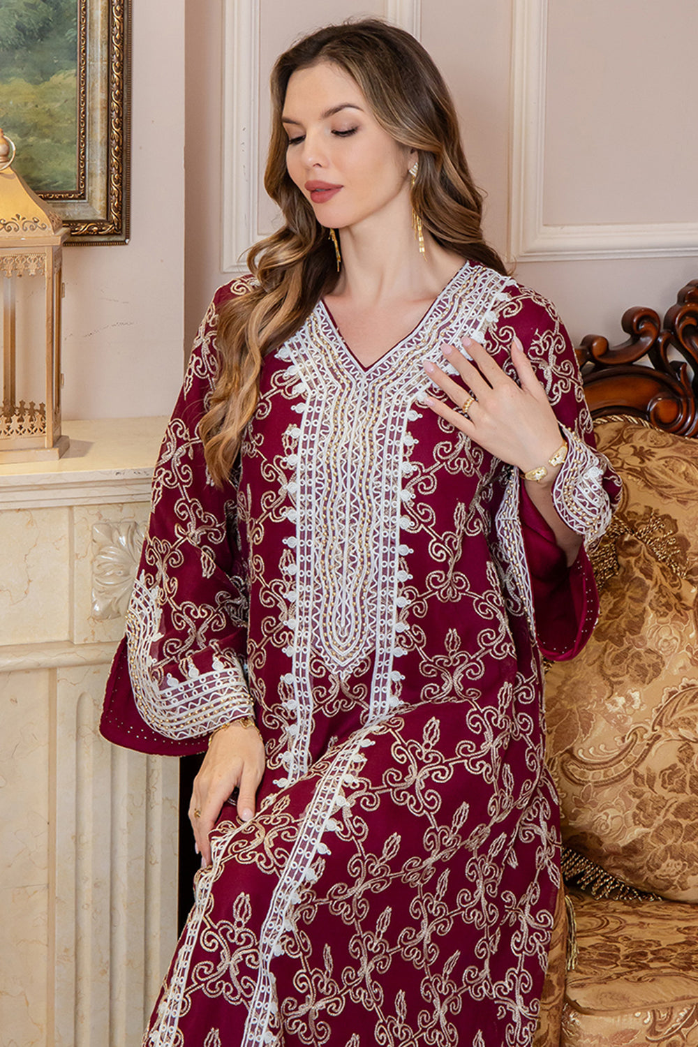 Bourgogne Col en V Broderie Robe Caftan
