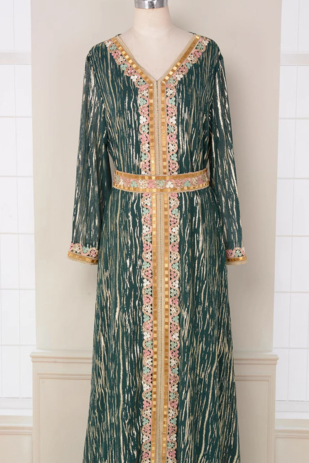 Robe caftan à col en V imprimé bordeaux