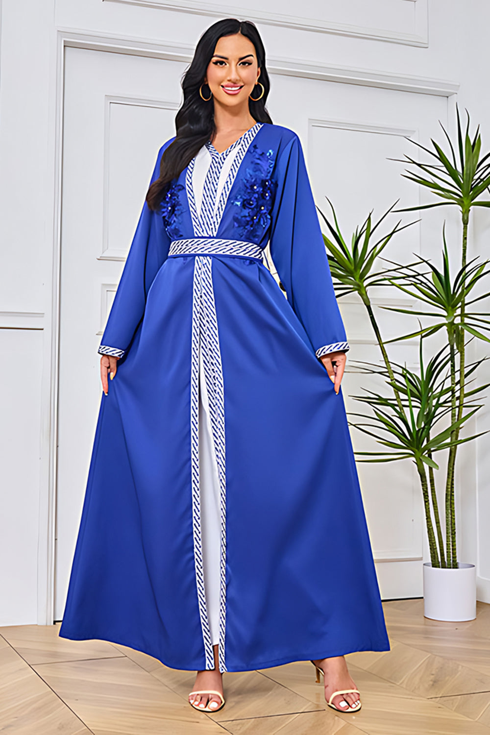 Robe caftan en satin vert foncé à col en V