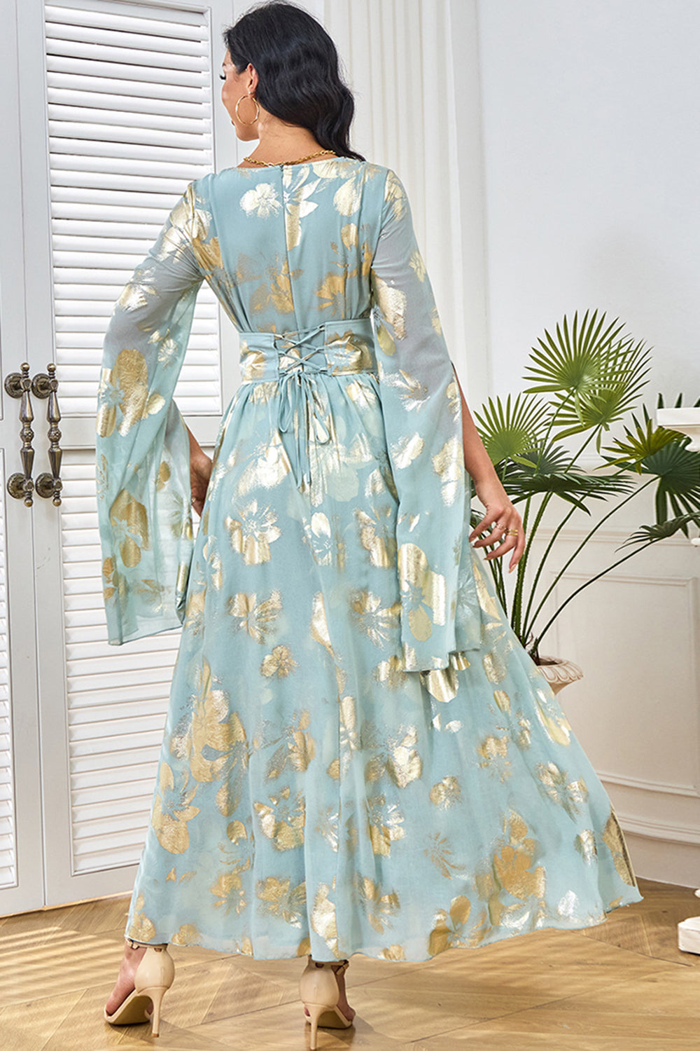 Robe caftan papillon gris vert à col rond