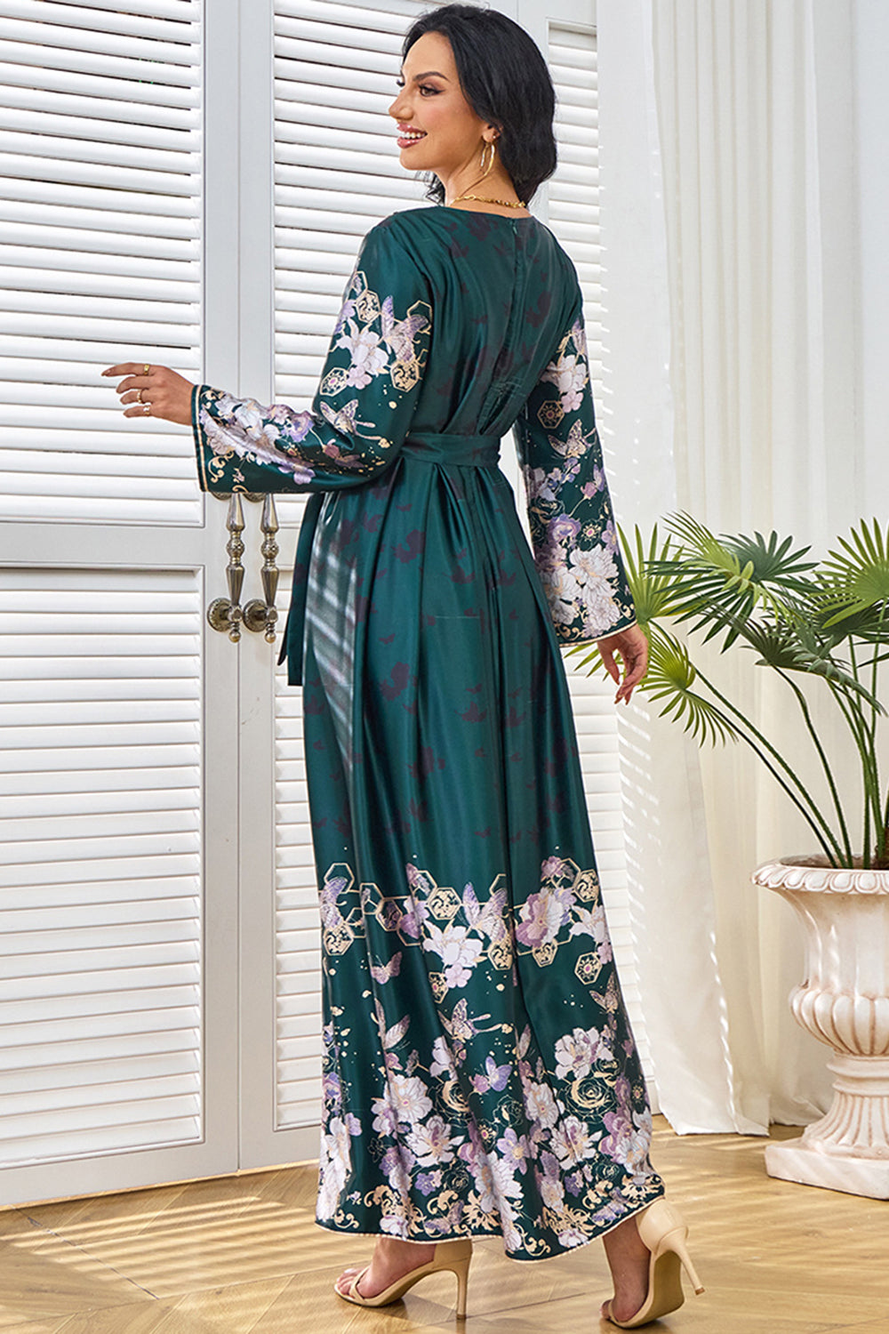 Robe caftan Vert foncé imprimée et brodée à col en V
