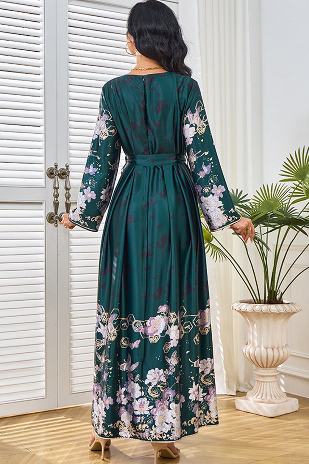 Robe caftan Vert foncé imprimée et brodée à col en V