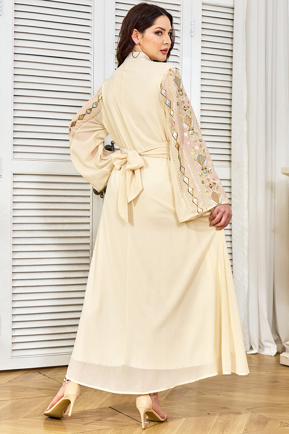 Robe caftan imprimée à col montant abricot