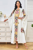 Robe caftan blanche brodée