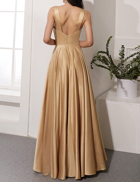 Robe de soirée longue en satin avec fente