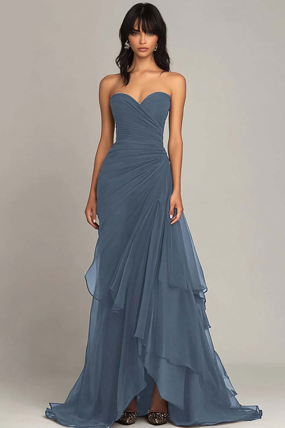 Robe formelle à volants froncés marron foncé