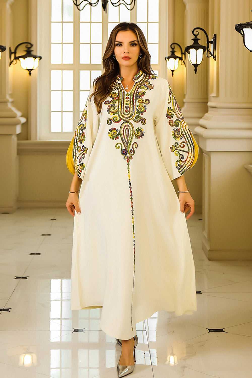 Robe Caftan Satin Noire élégante