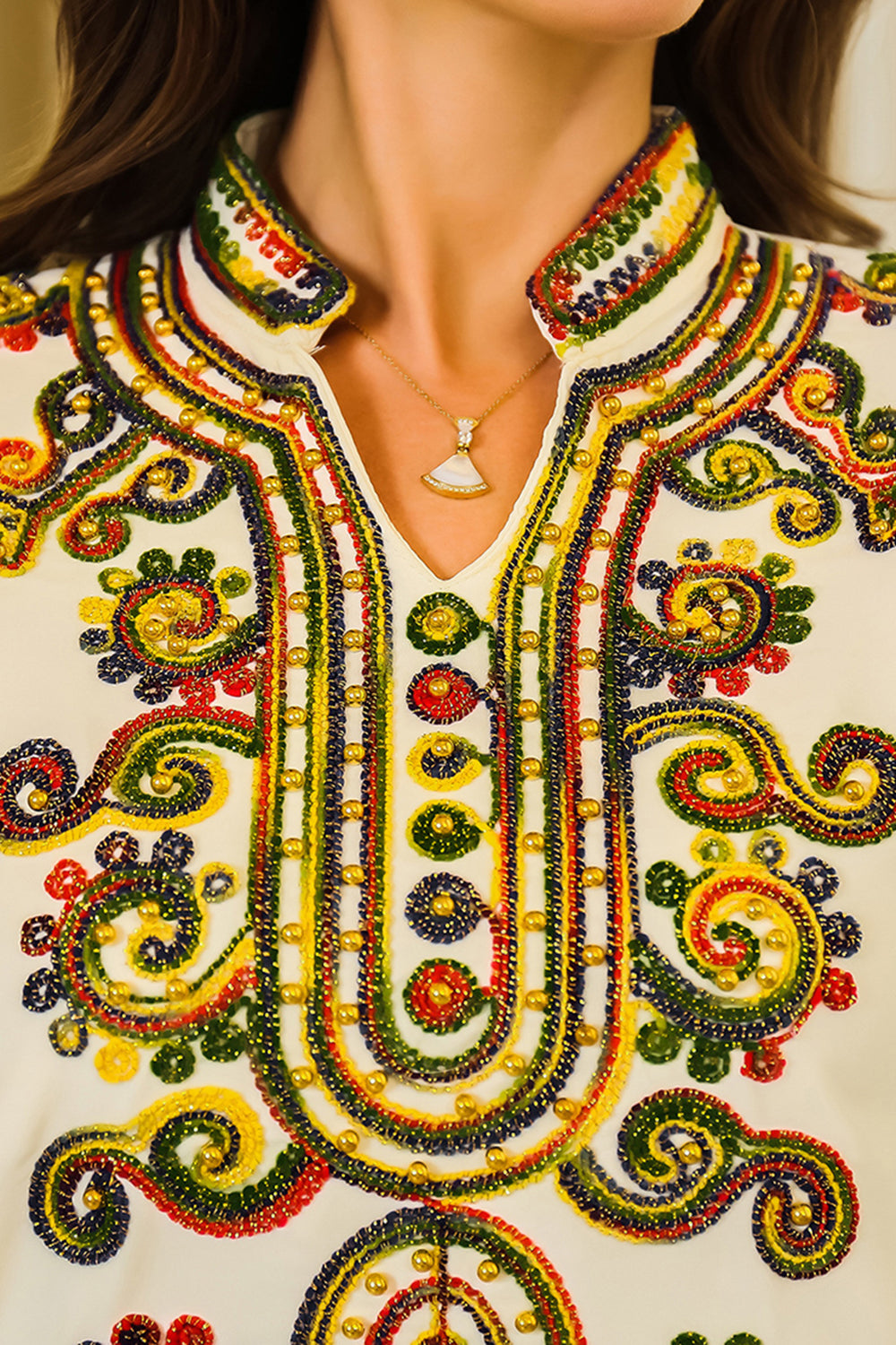 Robe Caftan Satin Noire élégante