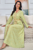 Robe caftan Verte brodée à col en V