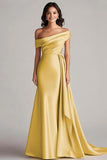 Robe formelle en satin champagne à une épaule avec ceinture