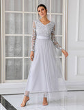 Robe de mère en tulle gris à col en V