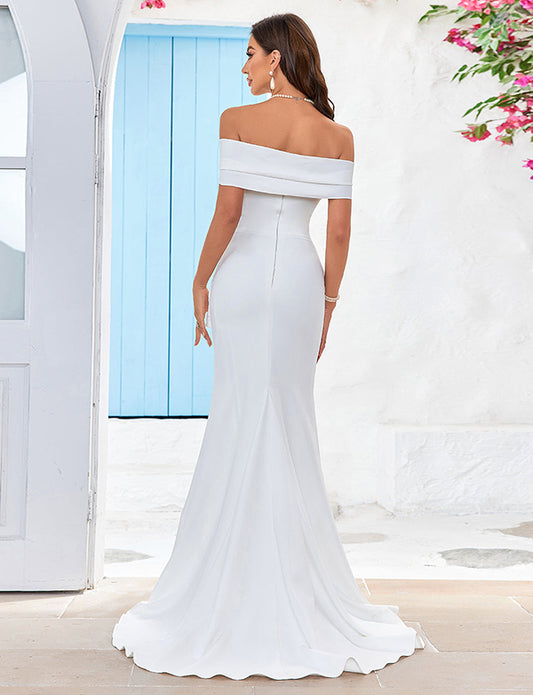 Robe de mariée longue en satin ivoire sirène à épaules dénudées avec fente