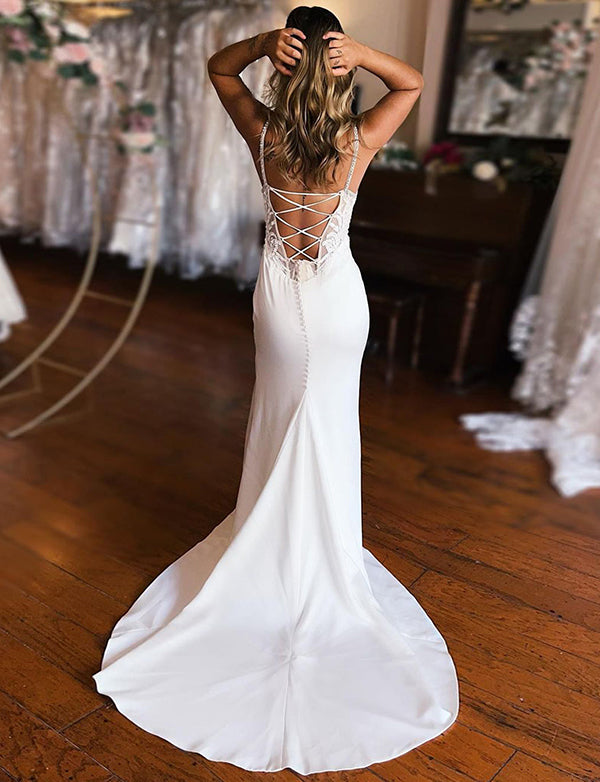 Robe de mariée blanche à dos lacé avec fente