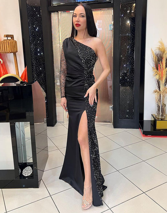 Robe De Soirée Longue Et Asymétrique