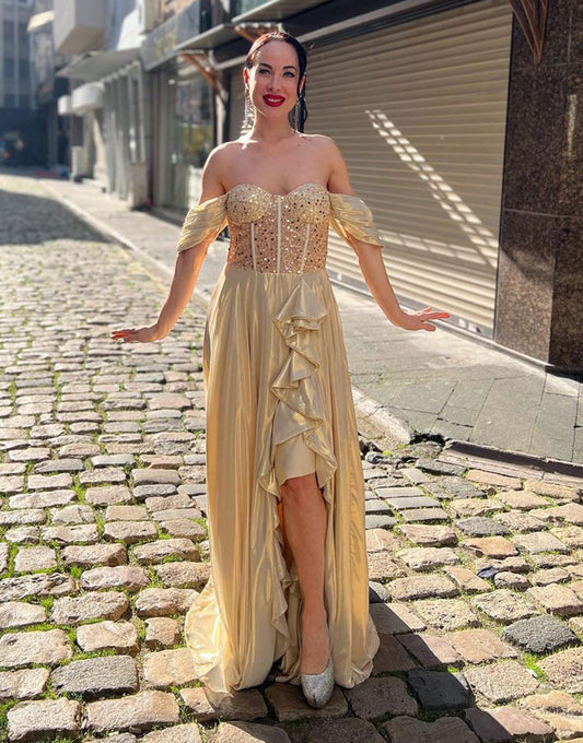 Robe De Soirée Longue Et Sans Bretelles En Champagne