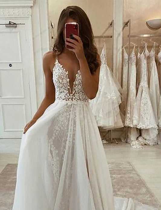 Robe de mariée A Line à col en V et bretelles spaghetti avec fente