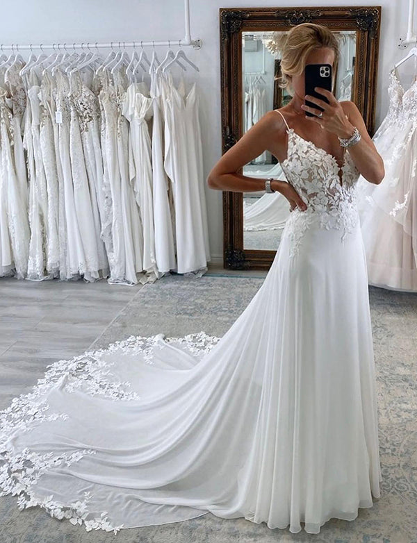 Robe de mariée sirène avec bretelles dans le dos et dentelle dans le dos