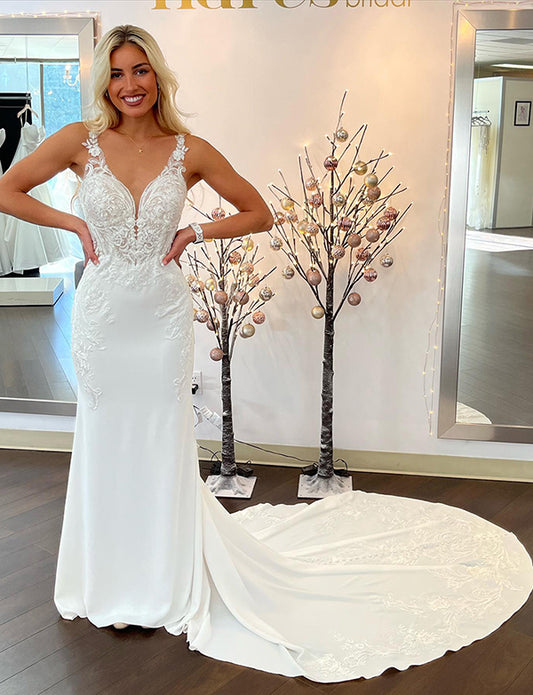 Robe de mariée sirène à col en V sexy et fleurs en 3D avec applications en dentelle