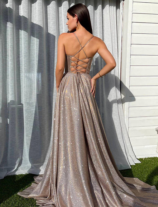 Robe longue de soirée avec bretelles en spaghetti et paillettes de champagne