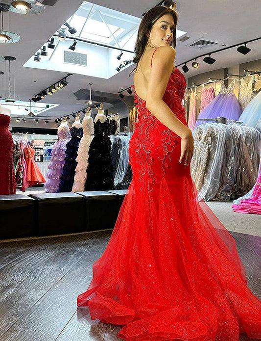 Robe de bal longue sirène rouge dos nu avec appliques