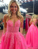 Robe de bal de fin d'année en dentelle