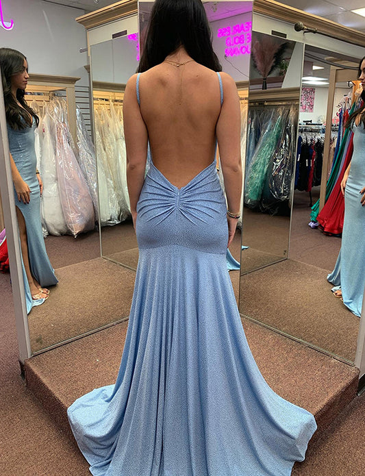 Robe de bal de fin d'année à col en V et à bretelles spaghetti
