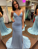 Robe de bal de fin d'année à col en V et à bretelles spaghetti