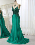 Robe longue de bal de fin d'année en sirène vert foncé avec fente